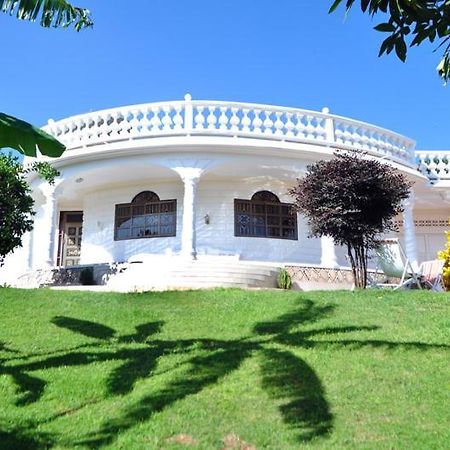 Plot 4 Kavuma Close Villa Kampala Eksteriør billede