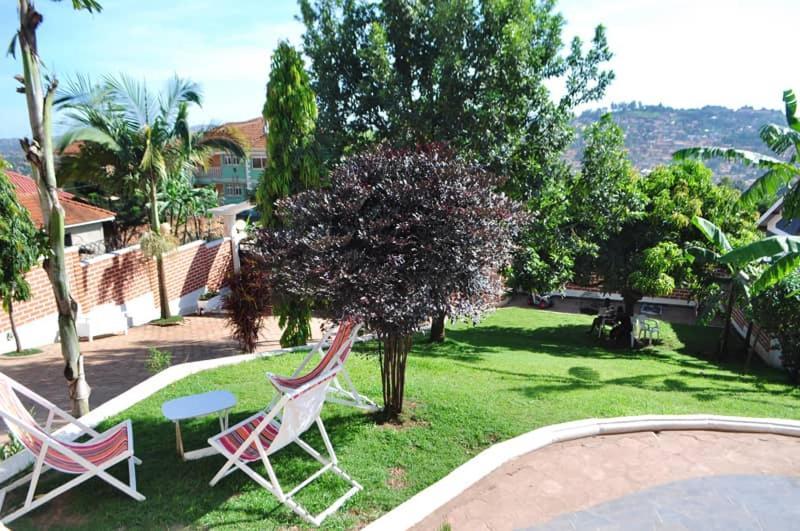 Plot 4 Kavuma Close Villa Kampala Eksteriør billede
