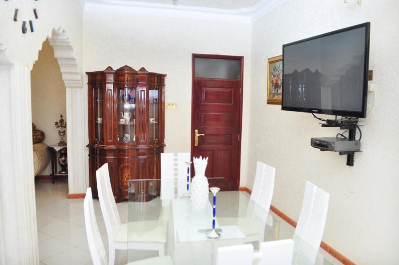 Plot 4 Kavuma Close Villa Kampala Eksteriør billede